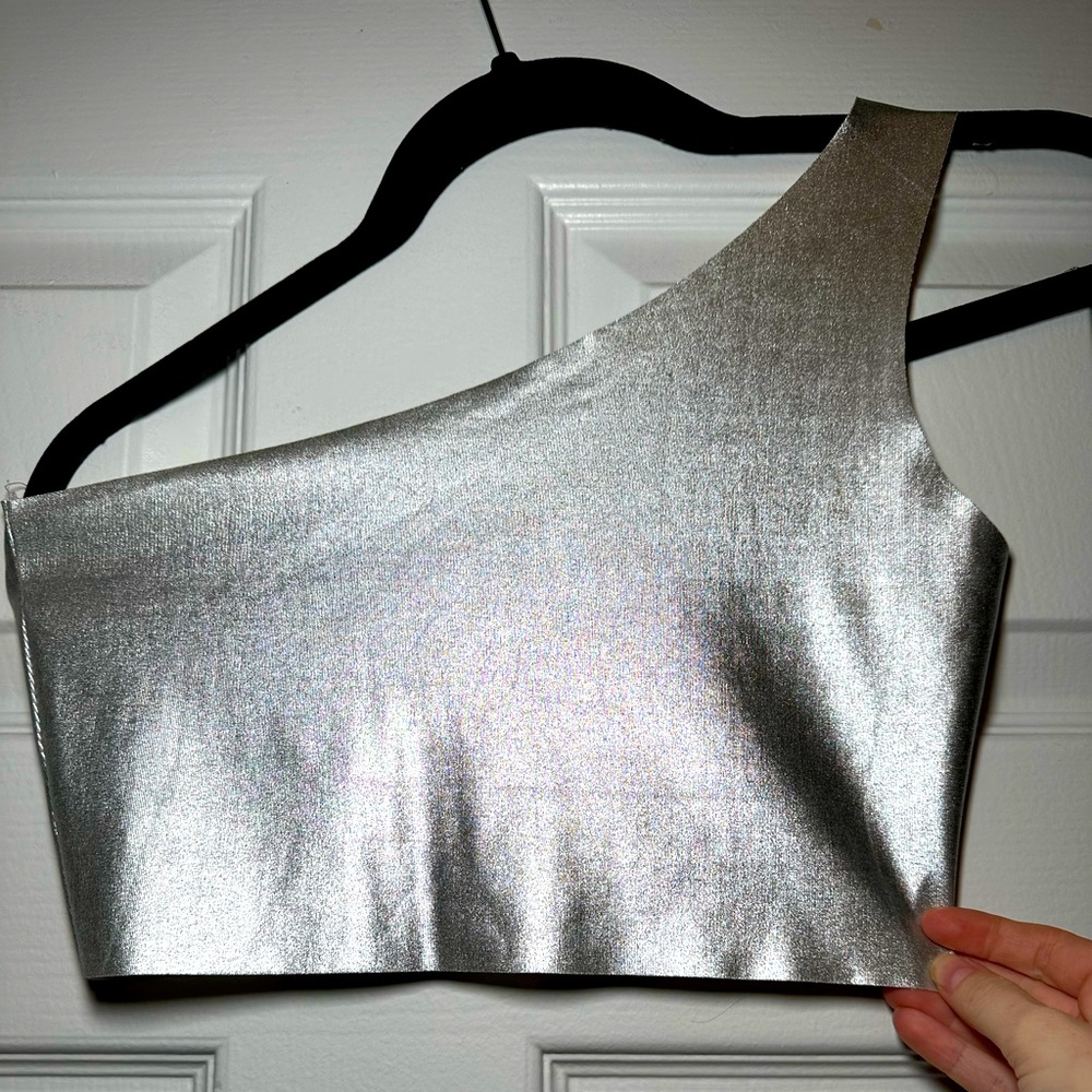 Silver one sided top